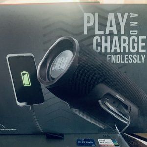 JBL CHARGE 4 - NEW  still in box